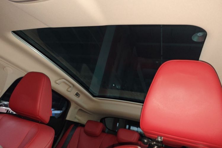 Used Wey VV5 2019 1.5T Two-Wheel Drive Smart Pioneer
