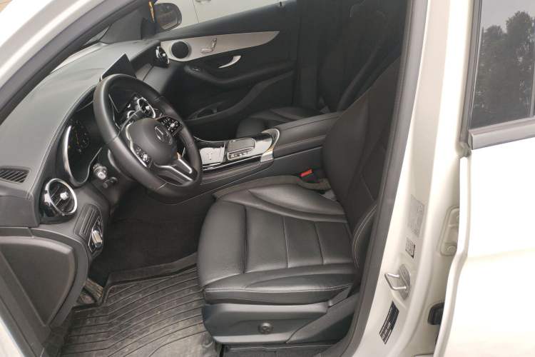 Used Mercedes-Benz GLC Coupe 2020 GLC 260 4MATIC Coupe SUV