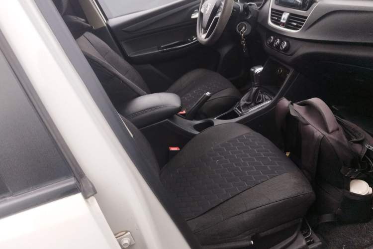 Used Baojun 730 2019 1.5T CVT Fashion Model 7 Seats China VI Emission Standard