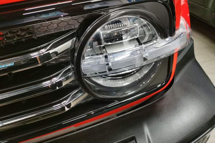 Used Tank 300 2021 City Edition 2.0T—Truly Stylish Left Front Headlight