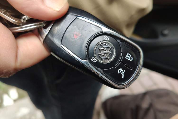 Used Buick Envision 2017 28T Four-Wheel Drive Elite Model