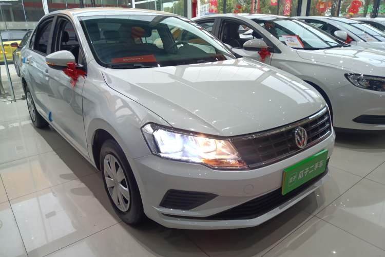 Used Volkswagen Jetta 2017 1.5L Automatic Fashion Model
