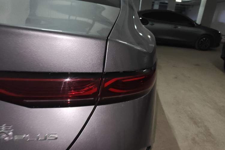 Used BYD Qin PLUS 2025 DM-i Smart Drive 55KM Leading Model Right Rear Taillight