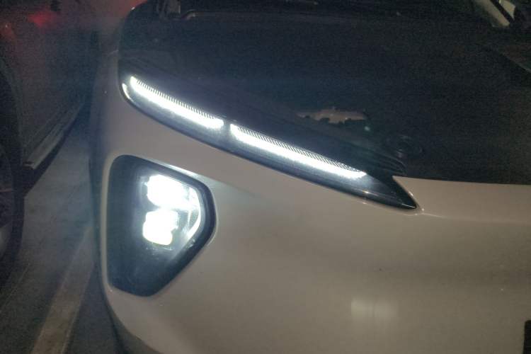 Used Nio ES6 2023 75 kWh
