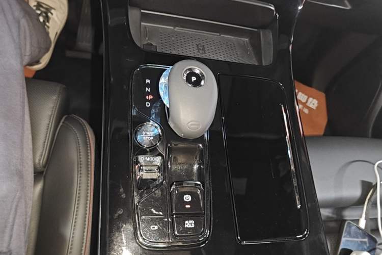 Used GAC Trumpchi M8 2024 Zongshi Series 400T Ultimate Edition Gear Lever