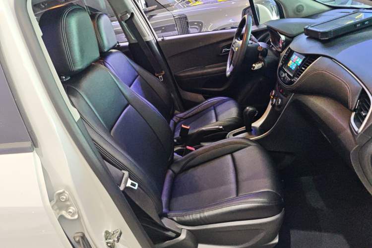 Used Chevrolet Trax 2018 330T Automatic Two-Wheel Drive Elite Model