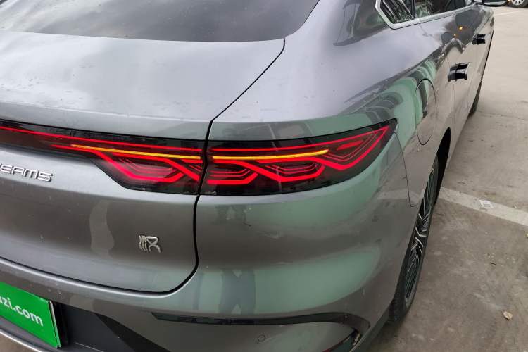 Used BYD Han 2023 DM-i Champion Edition 121KM Prestige Model
