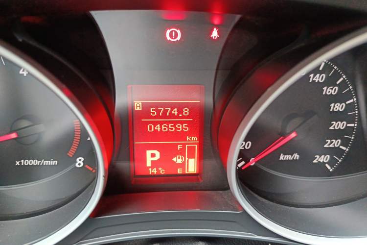 Used Mitsubishi ASX 2015 2.0L CVT Silk Road Commemorative Edition