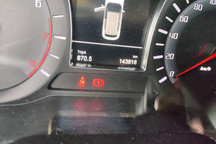 Used GAC Trumpchi GS4 2015 200T Manual Elite Edition Odometer Close Up