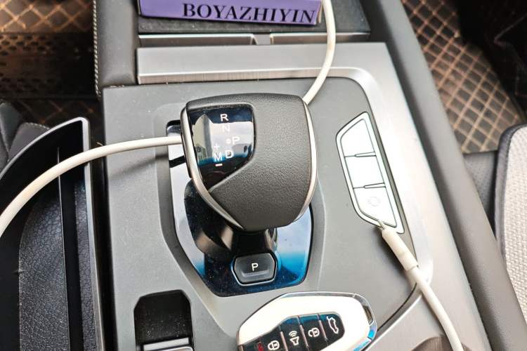 Used Soueast DX8S 2022 1.5T DCT Chieftain Edition 5 Seats
