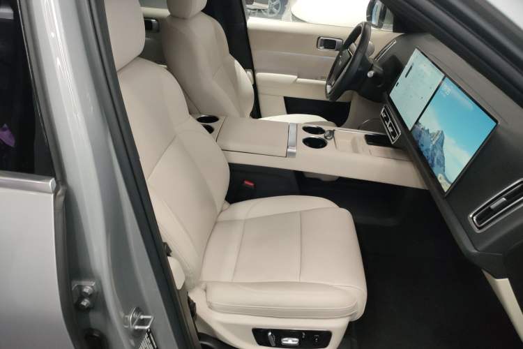 Used Li Auto L9 2024 Ultra Model
