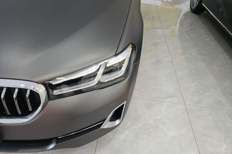 Used BMW 5 Series 2022 530Li Luxury Edition Premium Package
