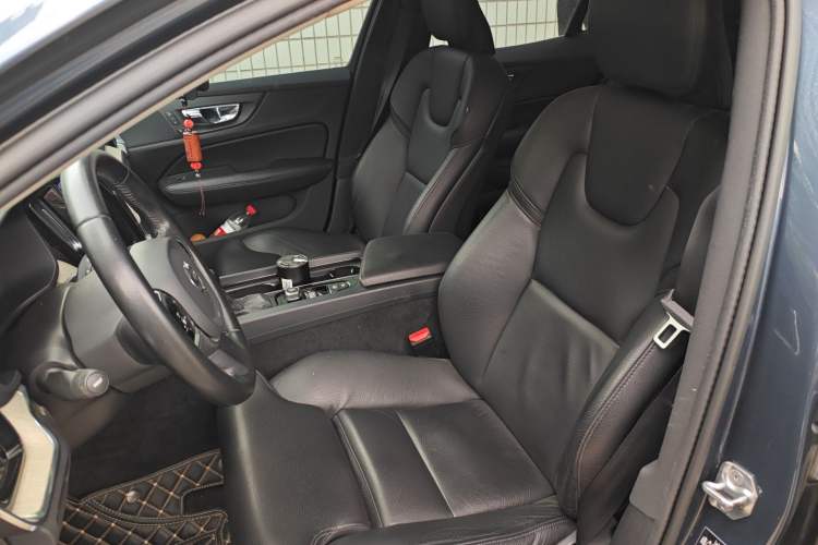 Used Volvo S60 2020 T4 Zhiyuan Luxury Edition Left Front Seat
