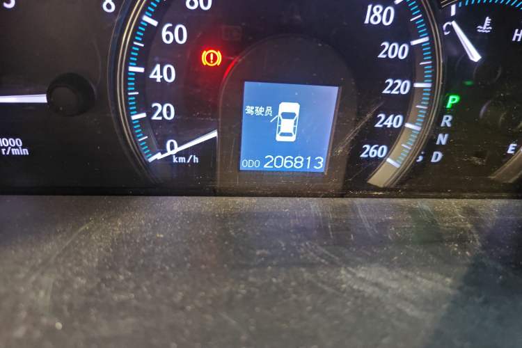 Used Toyota Crown 2010 2.5L Royal Leather Sunroof Navigation Edition Odometer Close Up