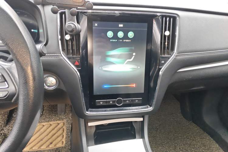 Used Roewe i6 New Energy 2017 45T Hybrid Connect & Smart Enjoyment Edition
