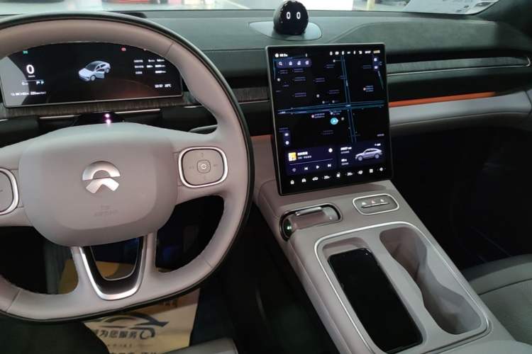 Used Nio EC6 2023 75 kWh
