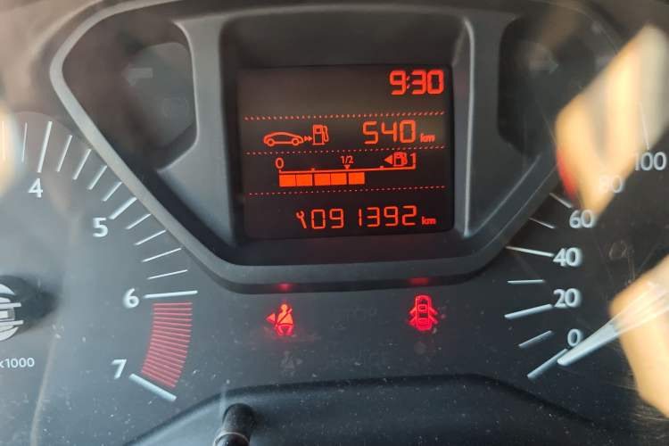 Used Citroen Elysee 2014 1.6L Manual Fashion Edition Odometer Close Up