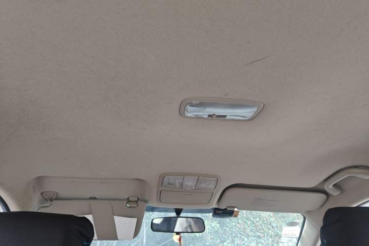 Used Hyundai Celesta 2011 1.6L Manual Comfort Edition
