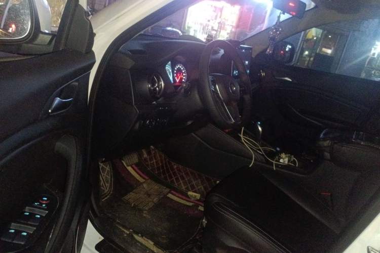 Used BYD Song 2020 Classic Edition 1.5T Automatic Elite Model Driver Seat