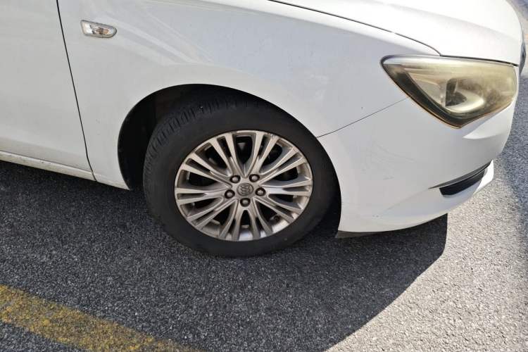 Used Buick GT 2017 15N Automatic Elite Version