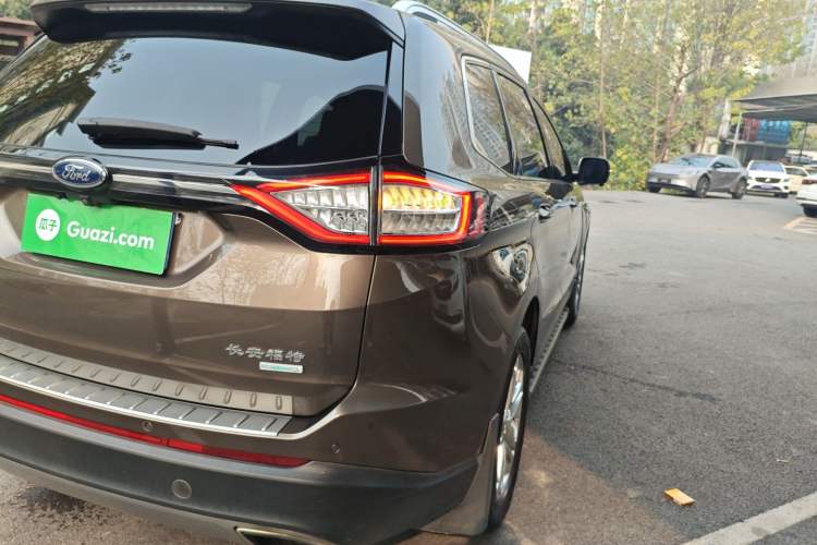 Used Ford Edge 2018 EcoBoost 245 Two-Wheel-Drive Titanium 7-Seater China V Standard