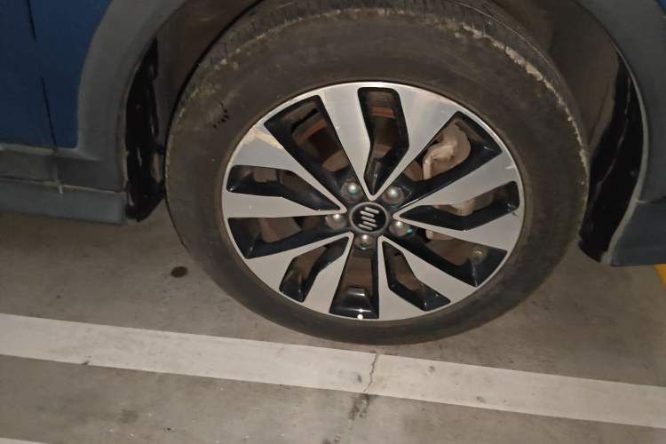 Used WM Motor EX5 2020 EX5 400 Jike Xing Edition Right Front Wheel Hub