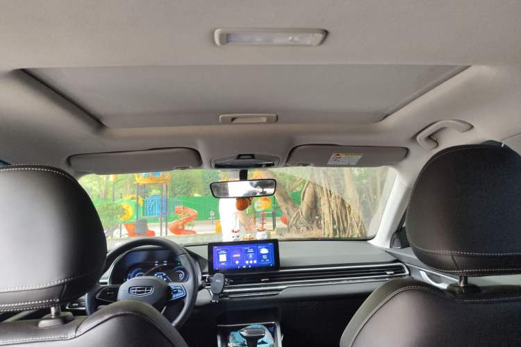 Used Geely Auto Emgrand 2022 4th Generation 1.5L CVT Luxury Model
