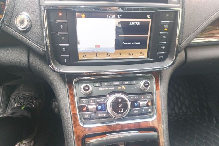 Used Lincoln Continental 2019 2.0T Two-Wheel Drive Prestige Version China VI Standard
