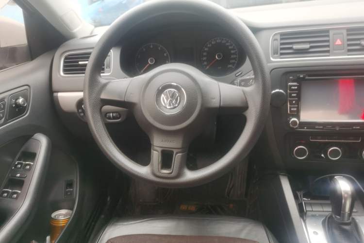 Used Volkswagen Sagitar 2012 1.6L Automatic Comfort Edition