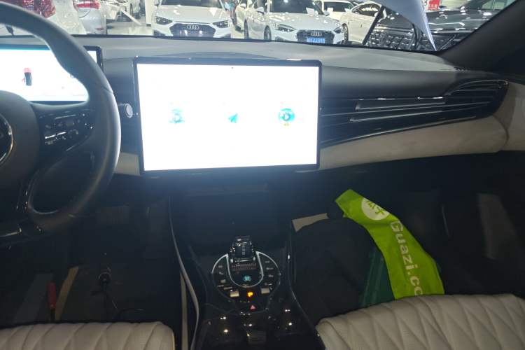 Used BYD Seal 2022 550 km Standard Range Rear-Wheel Drive Elite Version
