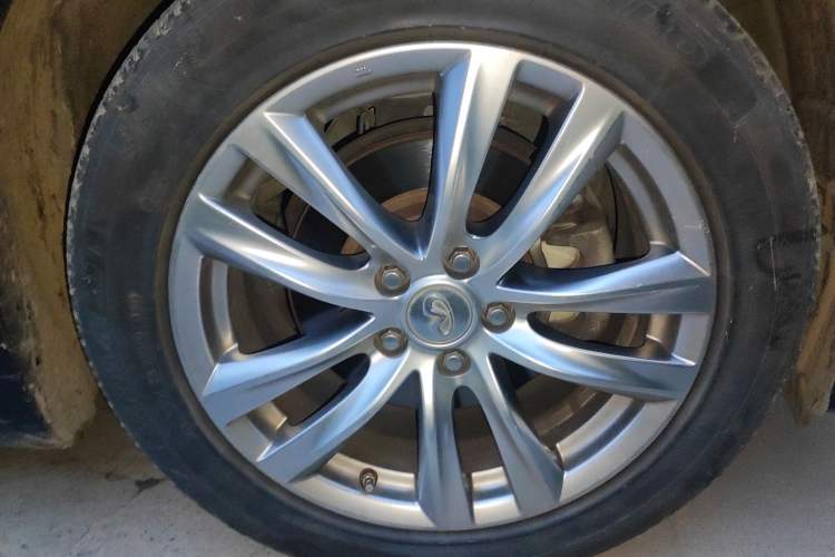 Used Infiniti Q70 2017 Q70L 2.5L Elite Edition
