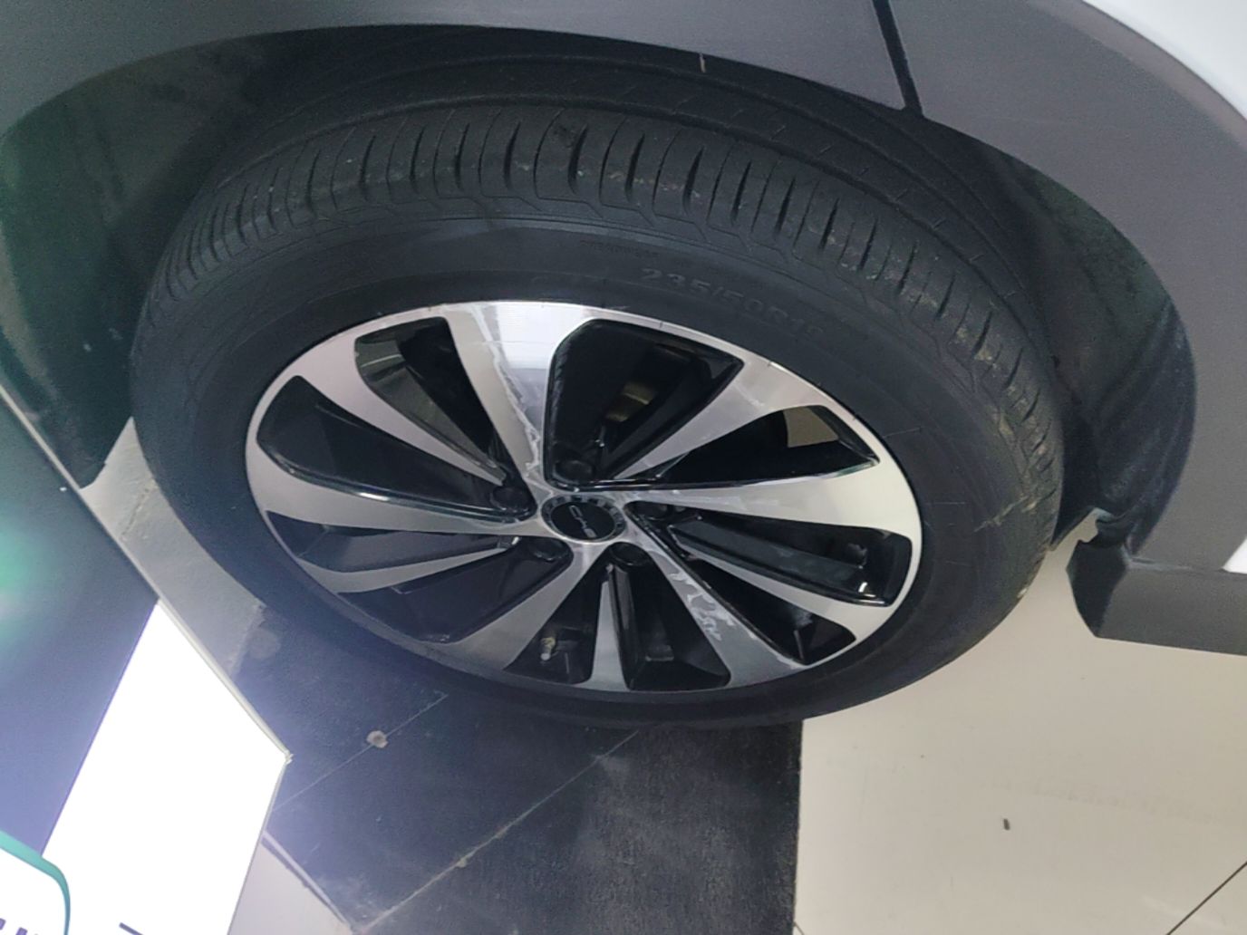 BYD Song PLUS New Energy 2024 Honor Edition EV 520km Flagship Model — снимка 11