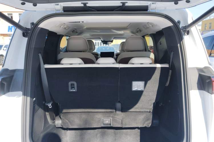 Used BYD Xia 2025 DM-i 1.5T 180km Beyond Edition Trunk