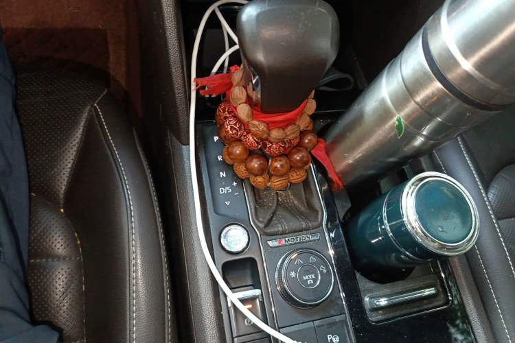 Used Volkswagen Teramont 2017 380TSI Four-Wheel Drive Luxury Edition Gear Lever