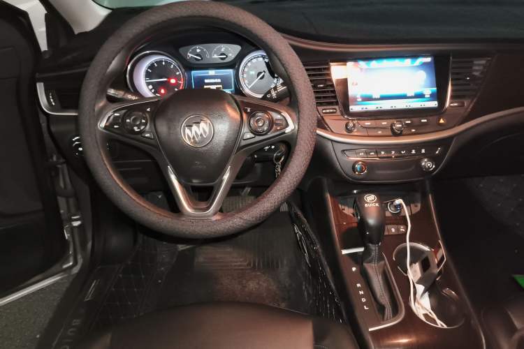 Used Buick Verano 2018 Sedan 20T Dual-Clutch Leading Model