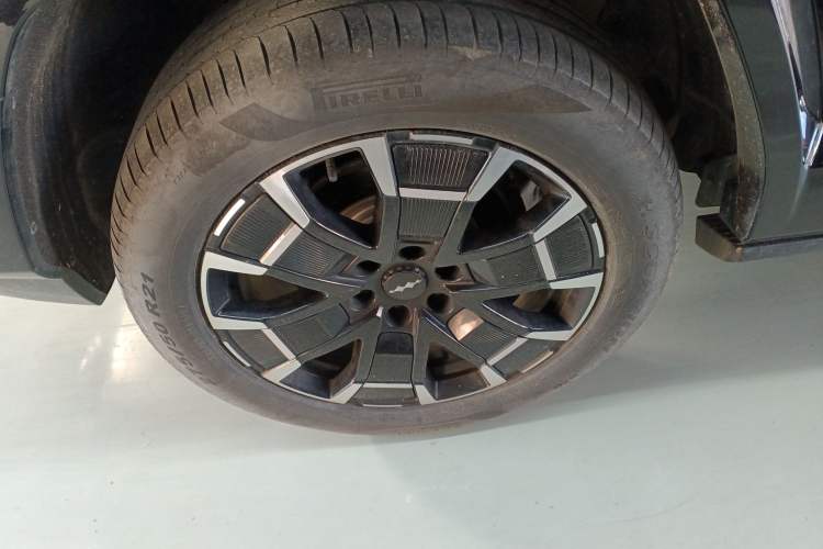 Used Formula Leopard 8 2025 Smart & Brave Flagship Edition 6 Seats