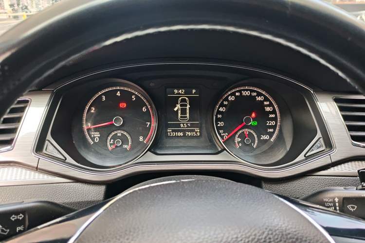 Used Volkswagen Passat 2016 330TSI DSG Luxury Edition Instrument Cluster