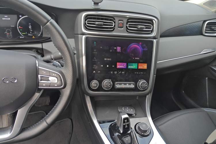 Used Lynk & Co 01 EM-P 2018 1.5T PHEV JingPro National Emission Standard V Audio And AC Panel