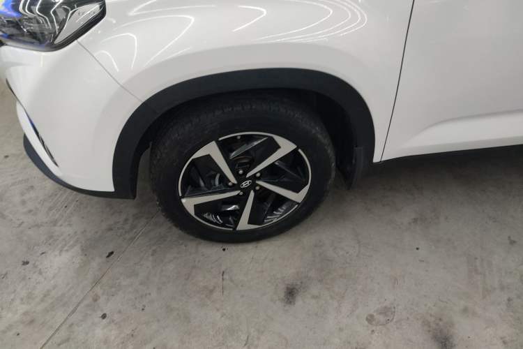 Used Hyundai ix35 2021 240TGDi DCT Two-Wheel-Drive GLS Leading Edition Exterior 4