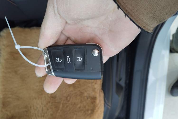 Used Volkswagen Bora 2023 200TSI DSG Comfort Edition Vehicle Key