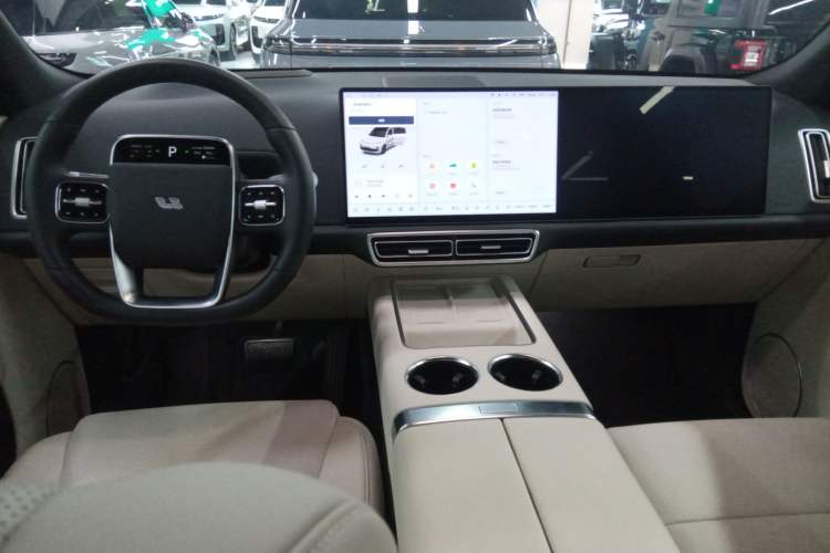 Used Li Auto L9 2025 Ultra Smart Refreshed Edition Center Console