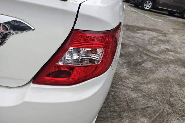 Used BYD F3 2015 Energy-Saving Edition 1.5L Manual Luxury Model