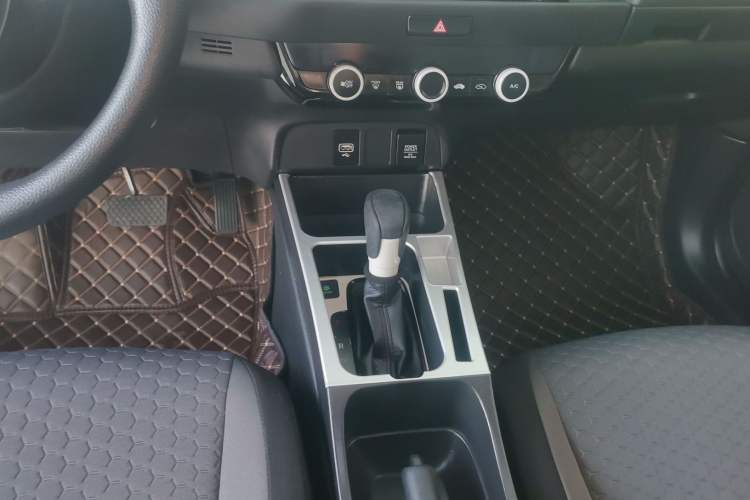 Used Honda Fit 2022 1.5L CVT Trendy Sunroof Edition
