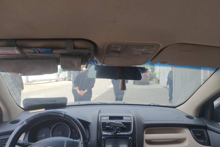 Used Kia Sportage 2013 2.0L Manual Two-Wheel Drive GL Trim