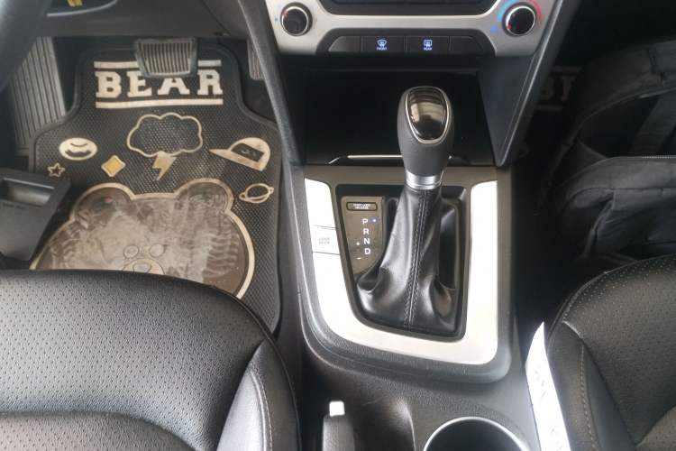 Used Hyundai Elantra (6th Generation / Lingdong) 2016 1.6L Automatic ZhiXuan – Elite Version
