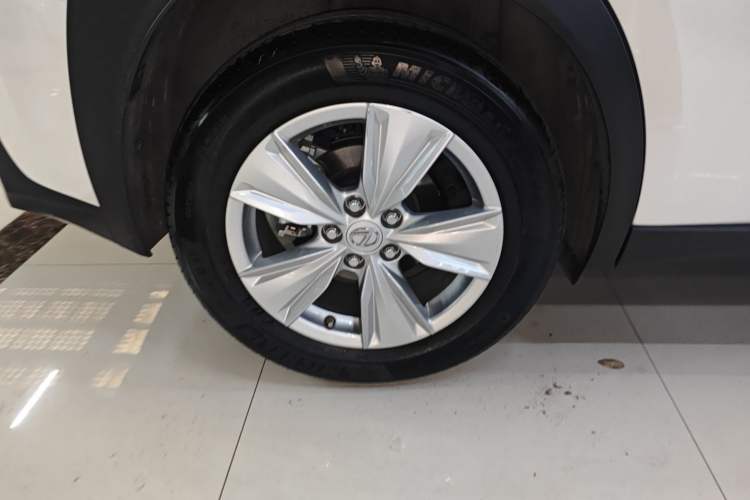 Used Lexus UX 2022 260h Explore-Edition
