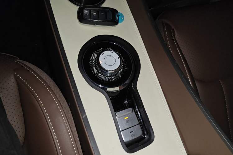 Used Wuling Bingo 2024 410 km Lingxi Deluxe Edition
