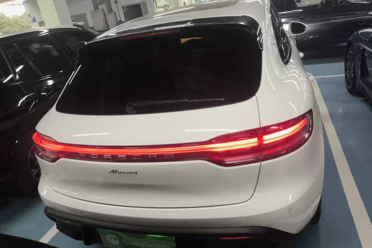 Used Porsche Macan 2024 Macan 2.0T