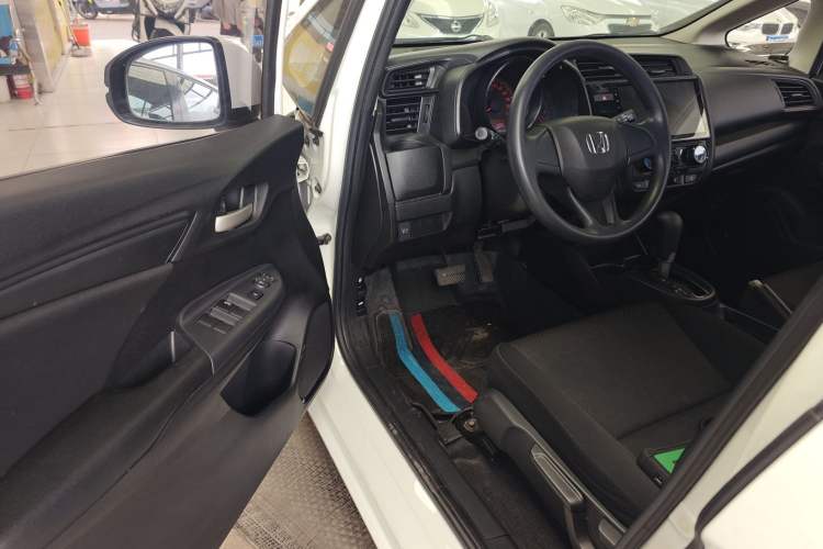 Used Honda Fit 2018 1.5L CVT Comfort Sunroof Version