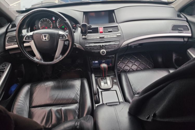 Used Honda Accord 2012 2.4L SE
